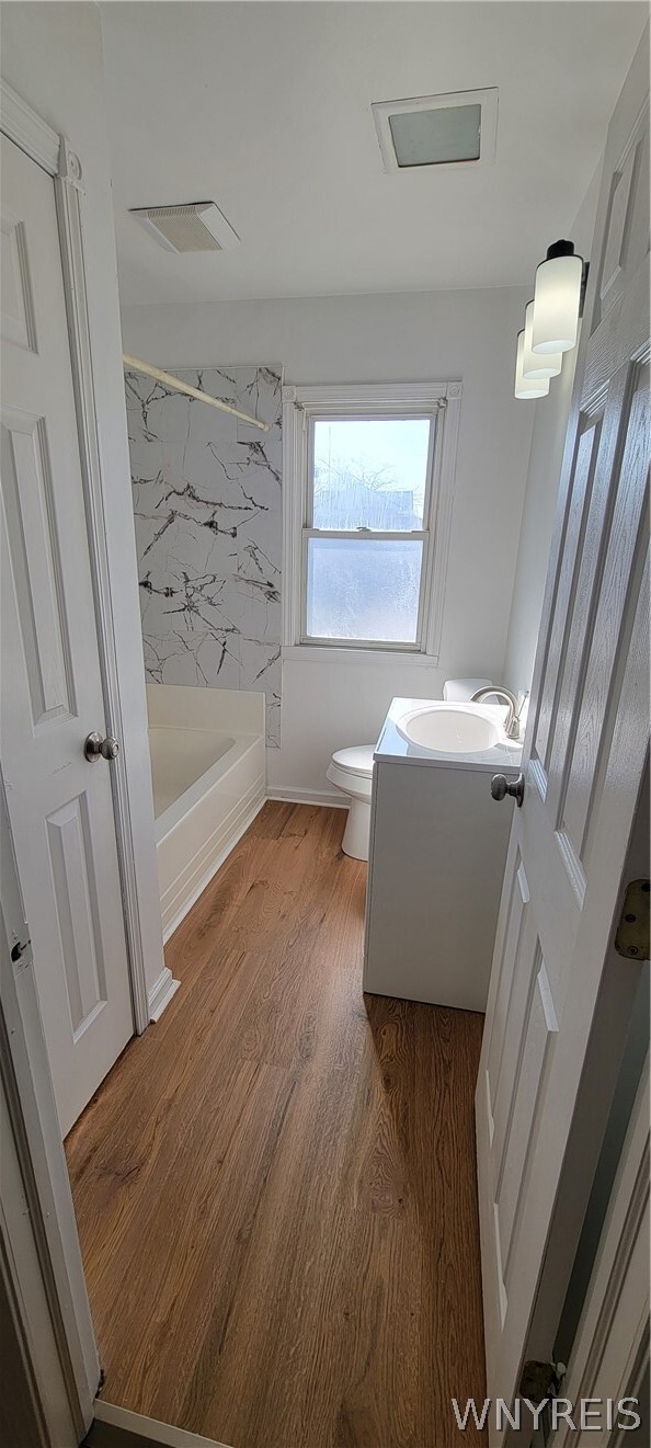 Photo - 3553 Sherwood Ave