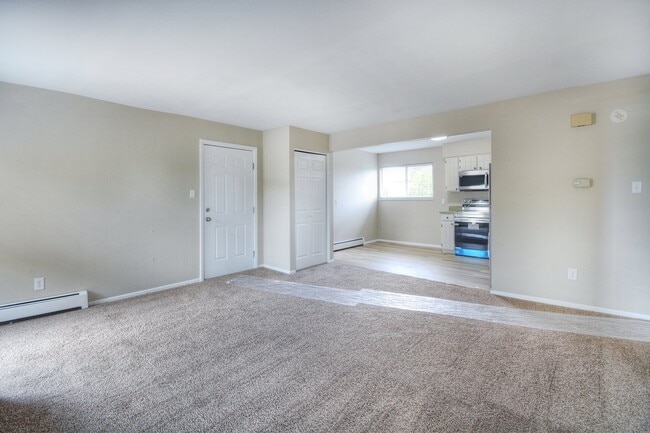 6485 Omaha Blvd