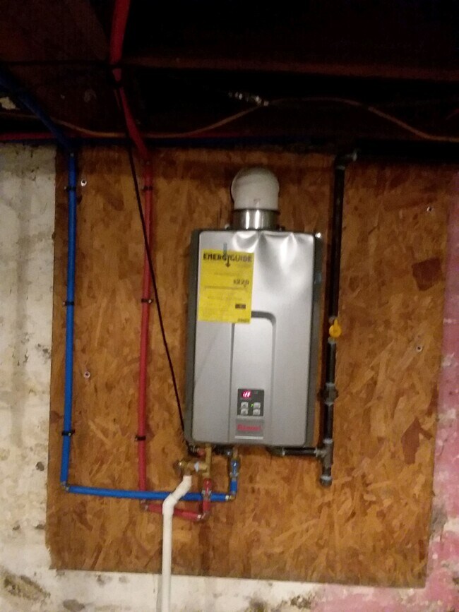 Photo - 3208 East Ave Unit 3208 #1