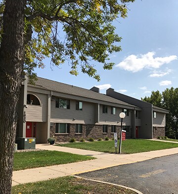 Cardinal Manor Apartments
