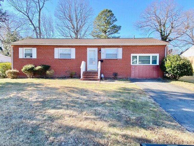 Building Photo - 617 Nottingham Dr Rental
