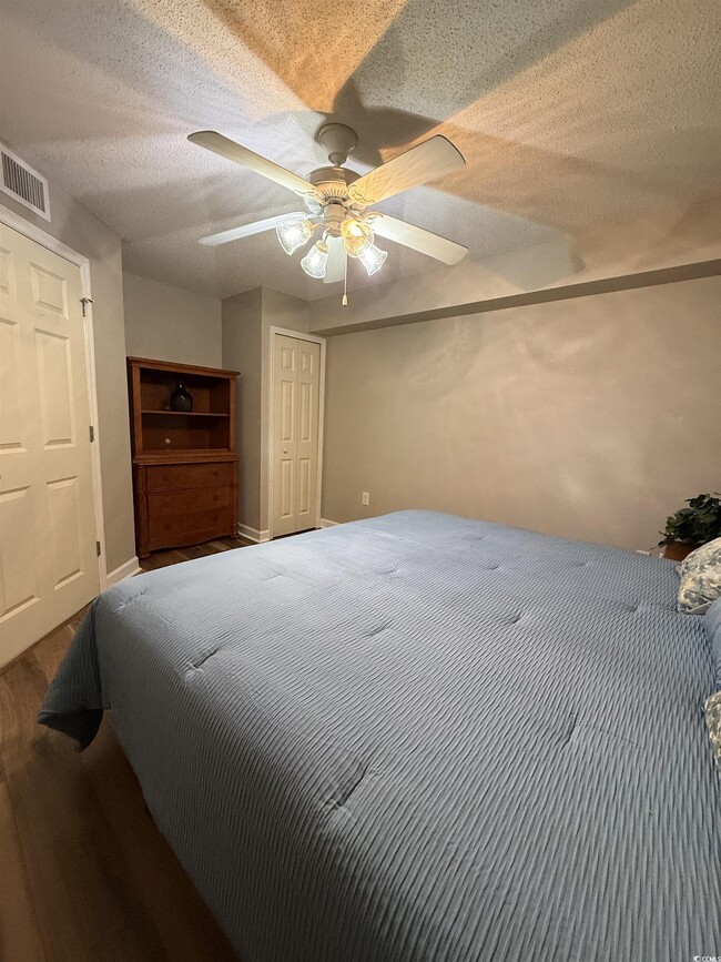 Photo - 215 77th Ave N