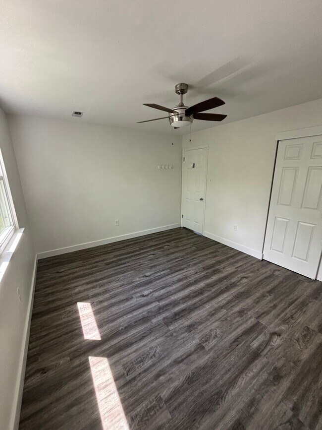 Photo - 187 Michele Way Apartments Unit 187