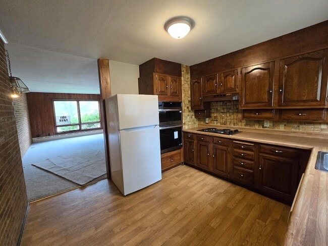 Photo - 721 N Carroll Ave