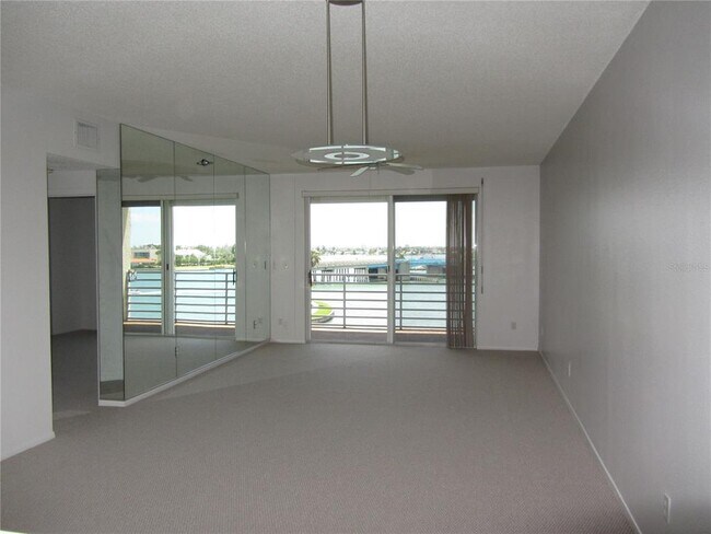 7882 Sailboat Key Blvd S Unit 405