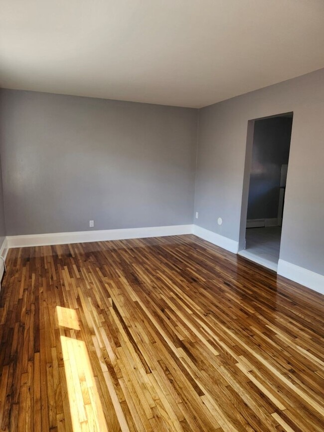 Photo - Stuyvesant Commons - Lyndhurst