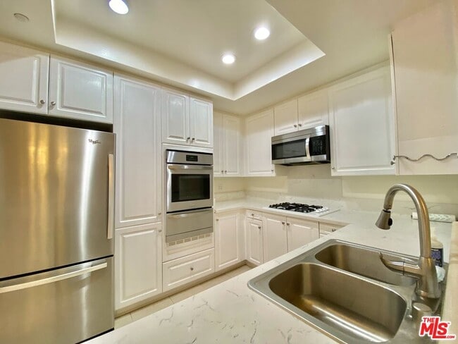 Photo - 2349 S Beverly Glen Blvd Unit 101