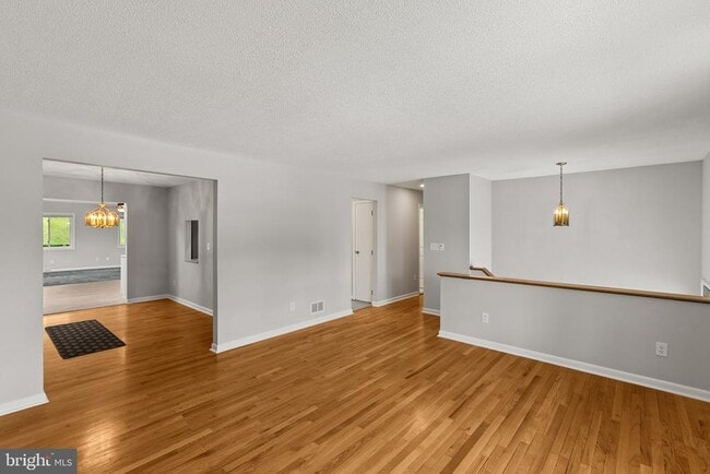 Photo - 8006 Woodhaven Ct