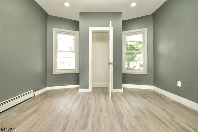 Photo - 1012 Sanford Ave