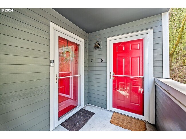 Photo - Excellent Location! Most Utilities Include...