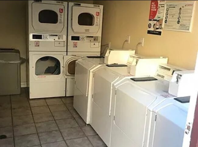 Photo - 620 E Lexington Ave Unidad 13