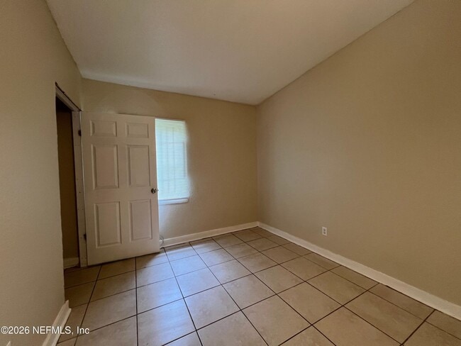 Photo - 5559 Verbena Rd