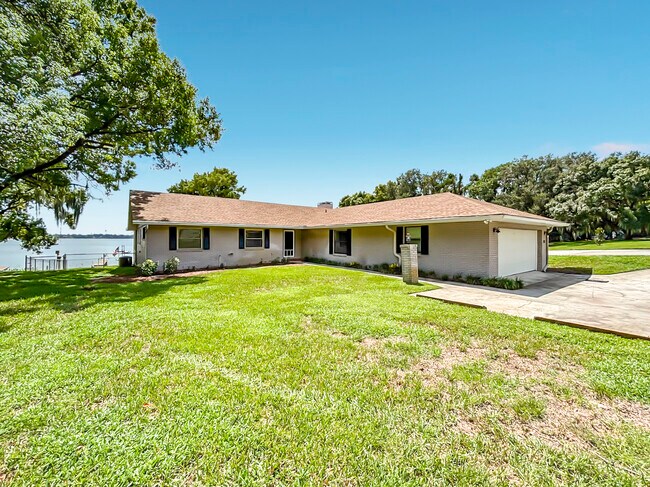 Photo - 2720 Crystal Beach Rd