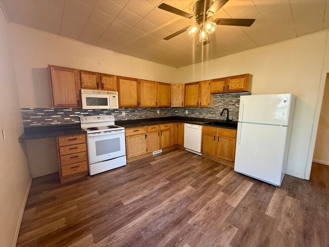 Building Photo - 1001-03 N 6th Street Unit 1003 Rental