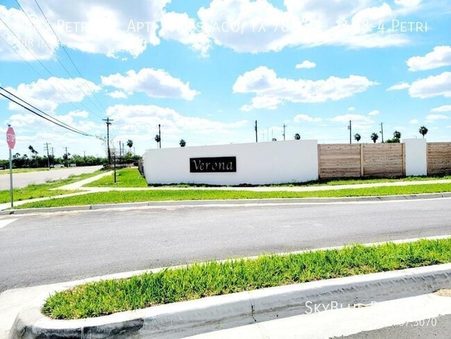 Photo - 1408 Petri Dr Unit 1408-4 Petri