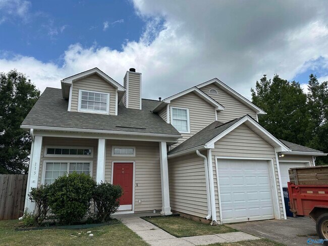 Building Photo - 115 Turnbrook Dr SW Rental