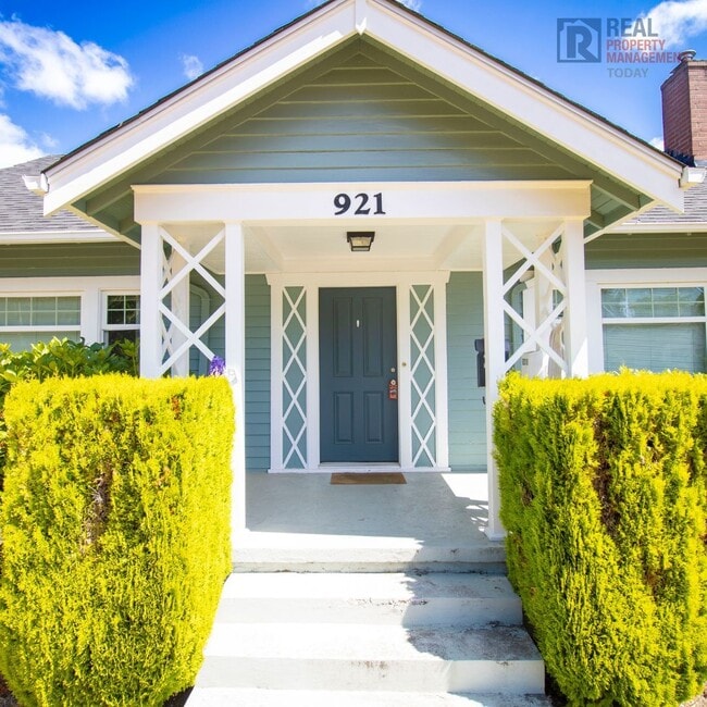 Photo - TMMADP, LLC (Simmons, T) - 921 (Cascade Gr... Unit A6