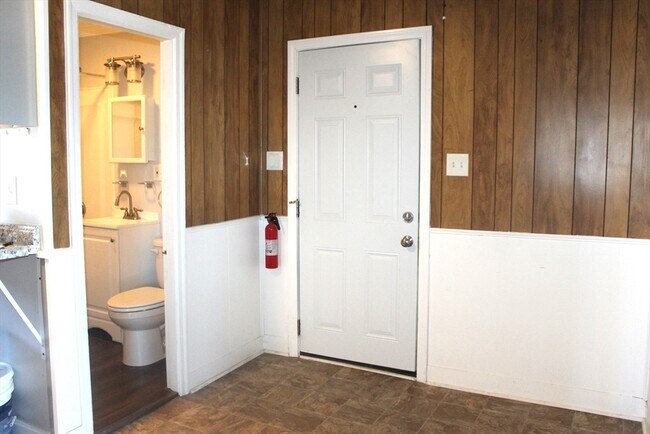 Photo - 261 Pulaski Blvd Unidad 2F