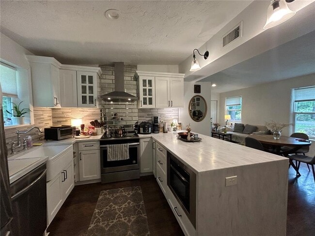 Photo - 816 NE 9th Ave