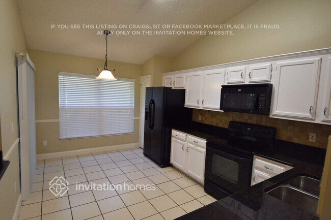 Photo - 412 Country Wood Cir