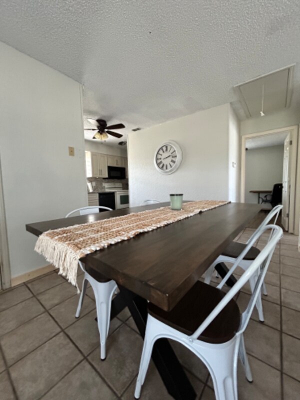 Photo - 187 Oak Park Rd