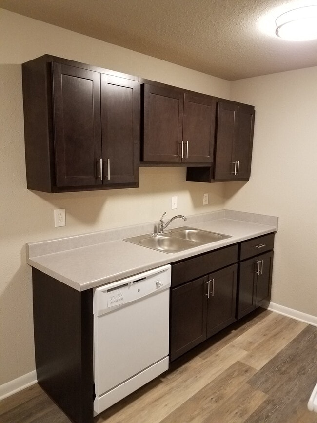 Cocina - Decatur Downs