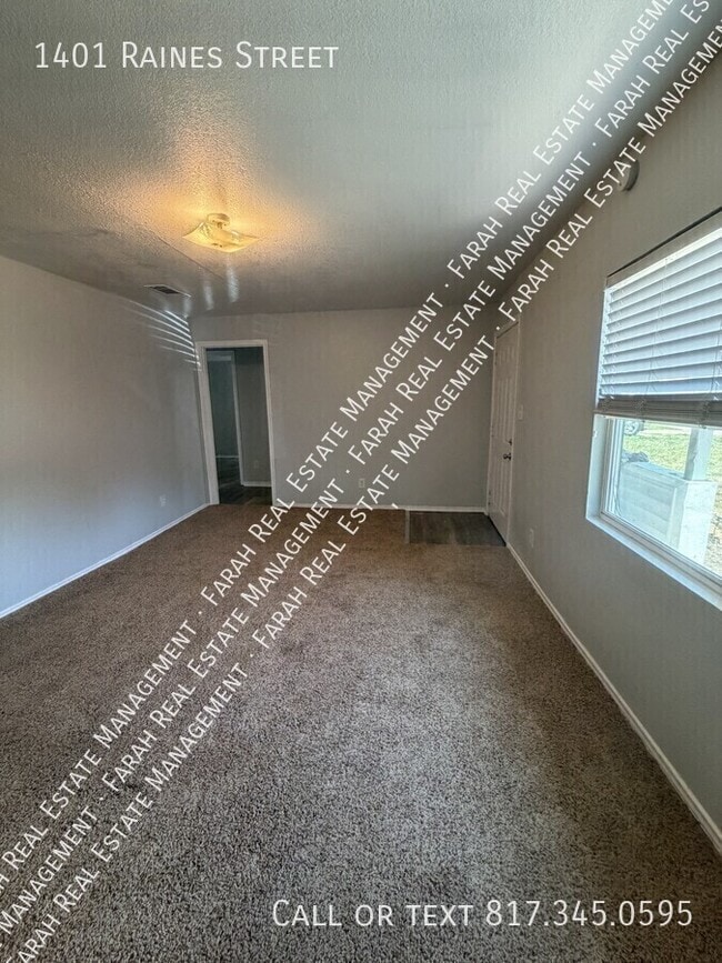 1401 Raines St