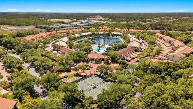 Photo - 2202 Hidden Lake Dr Unidad Naples