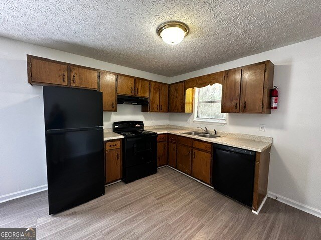 Photo - 121 Lake Dr