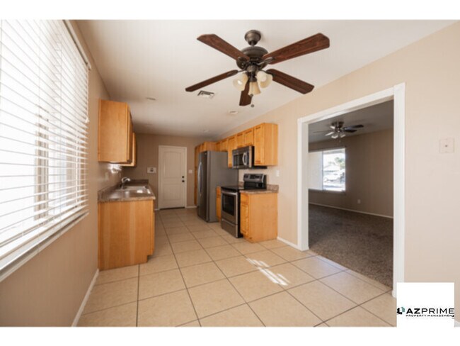 Photo - Live in Comfort and Style in this Beautifu...