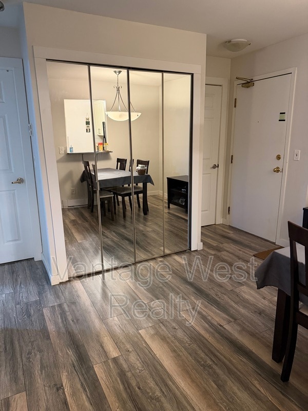 Photo - 3180-3180 De Montreuil Ct