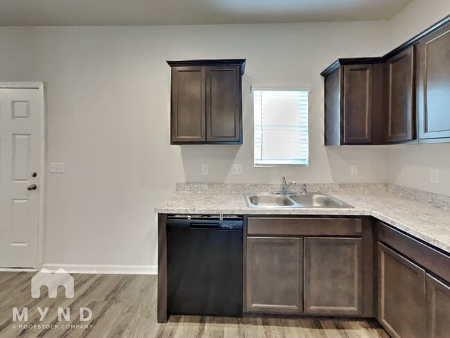 Photo - 12668 Waterbury Way