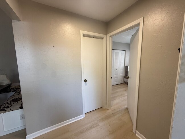 Photo - 3811 SW 28th Terrace