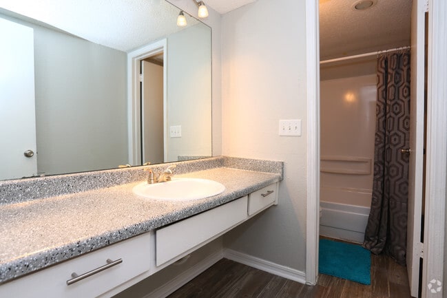 Bathroom - Brickell Apartments
