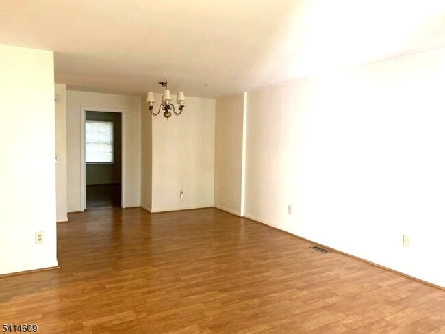 Photo - 123 Smithfield Ct Unit 123