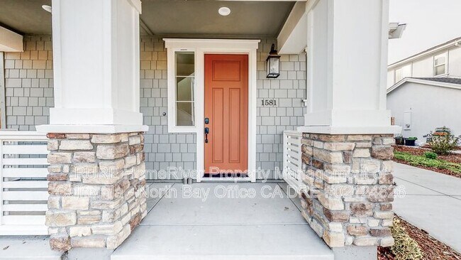 1581 Country Manor Dr