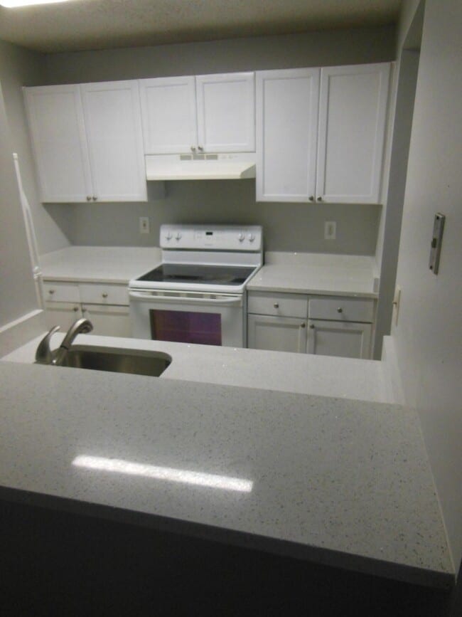 Photo - 709 Meadows Cir