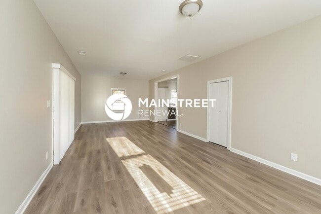 Photo - 3 Bedroom Pet-Friendly Home in Gibsonville, NC with Main Street Renewal