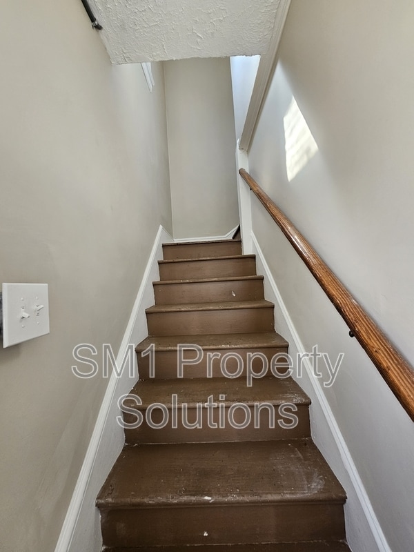 Photo - 702 Silver Ave