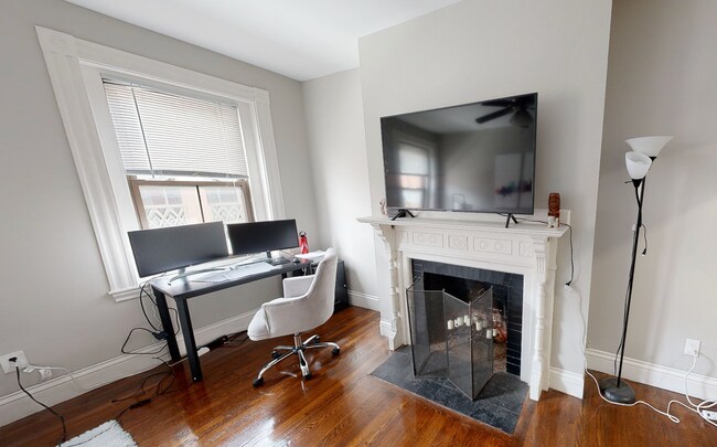 Photo - 25 JFK St Unit 5