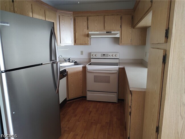 Photo - 4681 Lakeside Club Blvd Unit 11