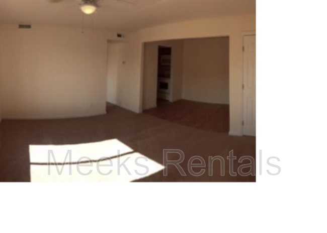 Building Photo - 2211 US-60 Unit H Rental