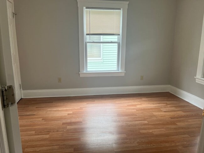 Photo - Polonia6908 Unit Up