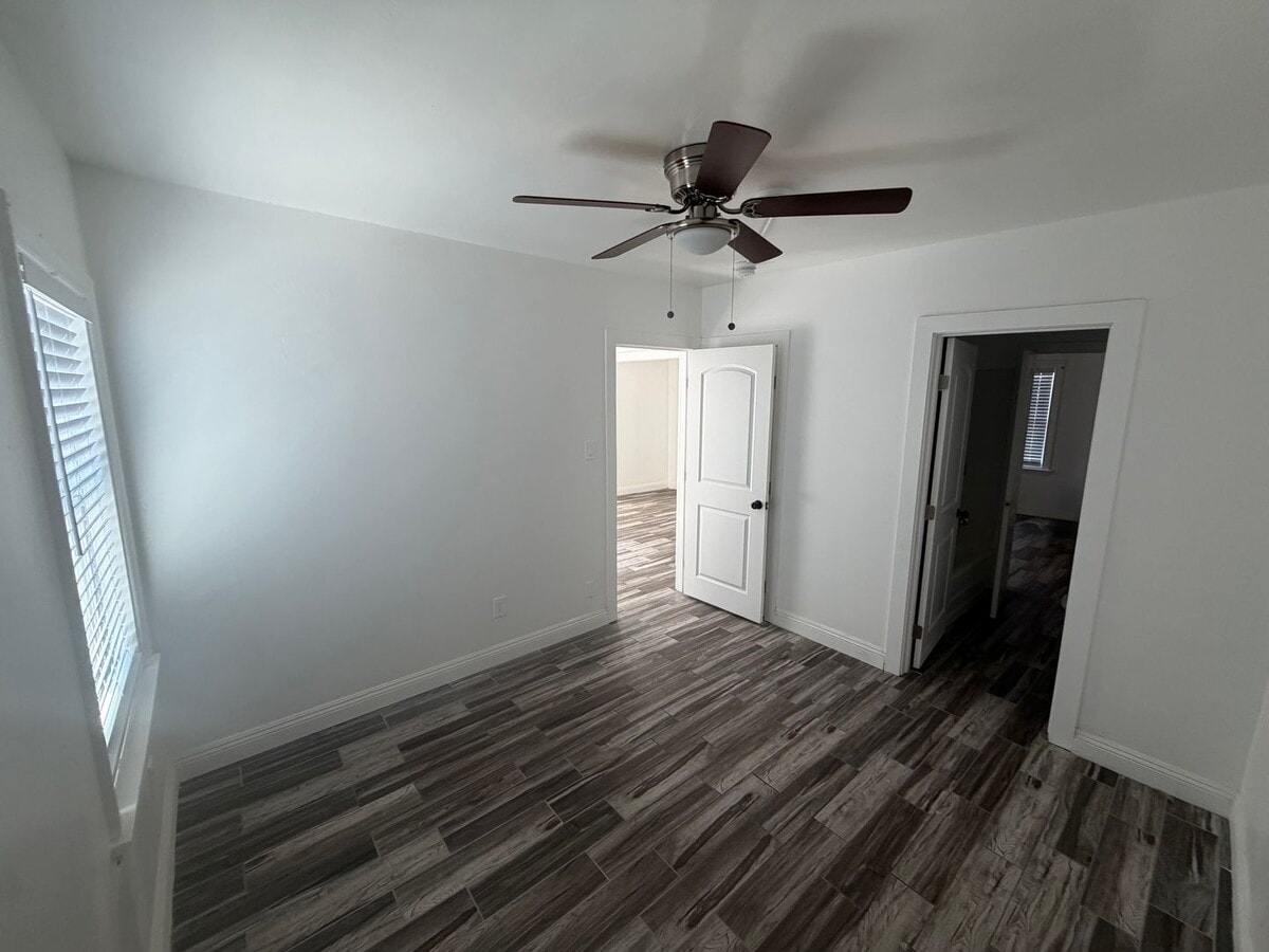 Photo - ??Newly Remodeled 2 Bed / 1 Bath Apartment Unit  – Great Layout Unit 1192