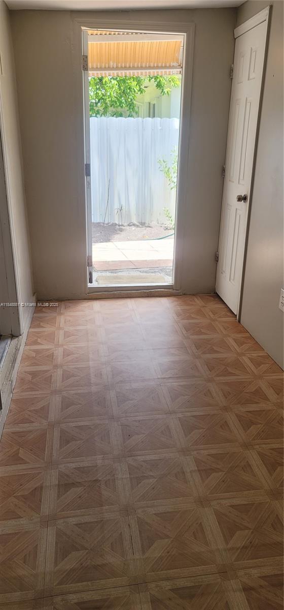 Building Photo - 760 NE 166th St Unit B Rental