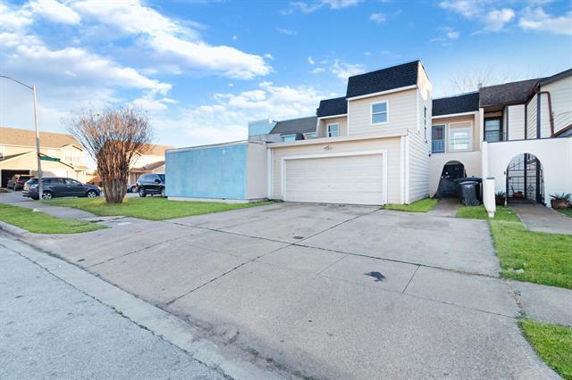 Building Photo - 4511 Alamosa St