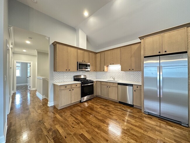 Photo - 527 N Springfield Ave Unidad SF