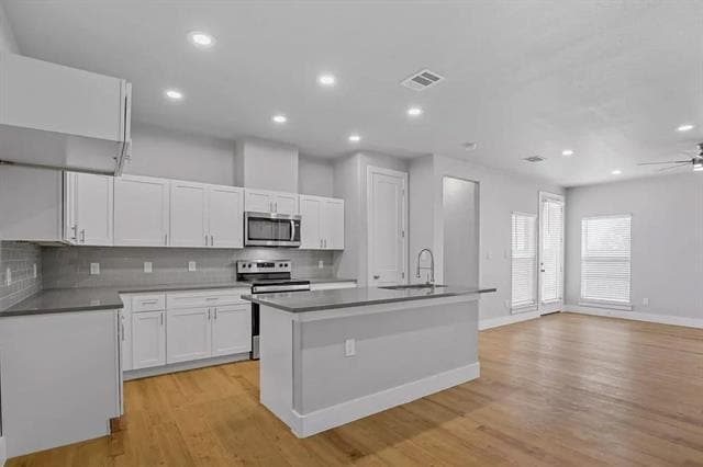 Photo - 5018 Villas Dr