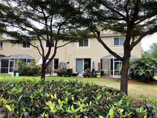 Photo - 2233 Ensenada Terrace