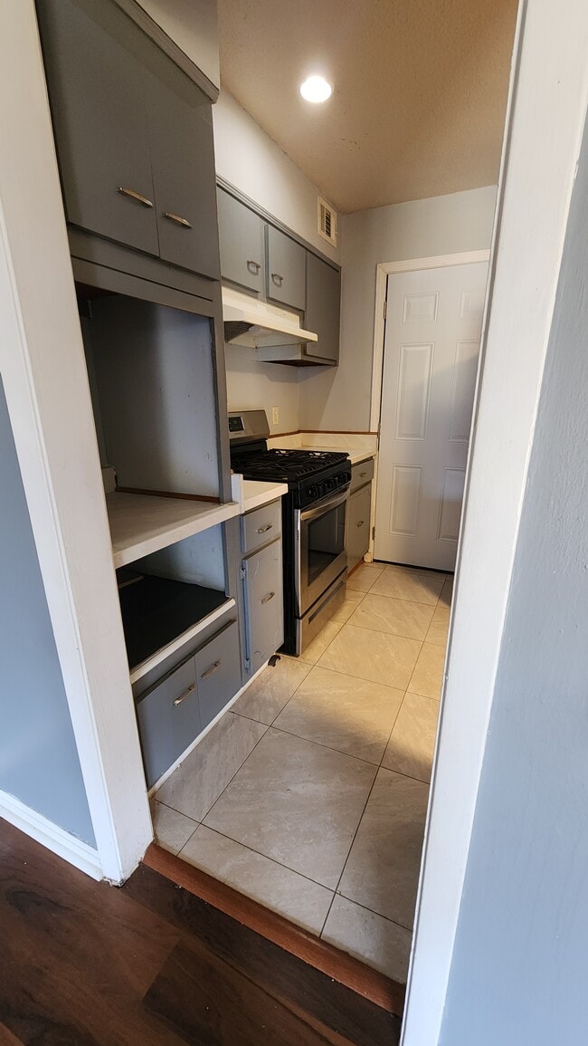 Photo - 53 N Belvedere Blvd Unit 5